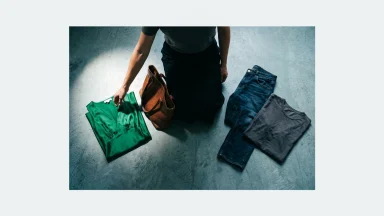 Curate Your Closet: Navigating Lifestyle Trends for Smart Fashion Choices
